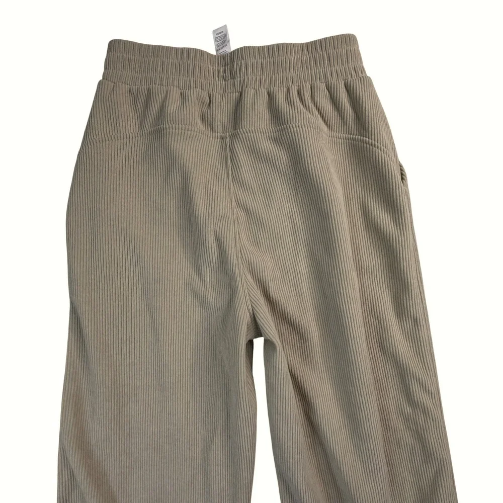 NWT Halara Wide Leg Ribbed Corduroy Pants Beige‎ Tan Petite Small 02760726